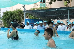 Phát động phòng ngừa rủi ro đuối nước và dạy trẻ kỹ năng bơi năm 2019