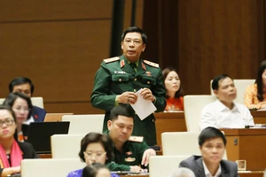 Việt Nam xây dựng quân đội mạnh, đáp ứng chiến tranh hiện đại