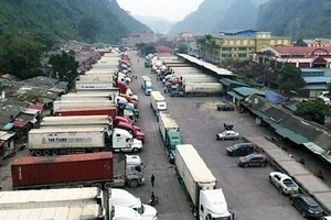 Đề nghị không để gián đoạn hàng hóa tại các cửa khẩu biên giới Việt - Trung