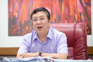 Ông Hoàng Trung giữ chức Thứ trưởng Bộ NN-PTNT
