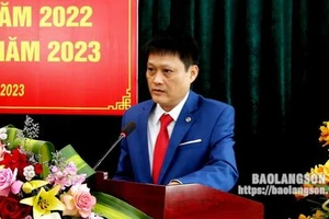 Trưởng ban Quản lý khu kinh tế cửa khẩu Đồng Đăng bị cách chức