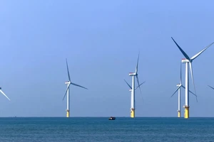 Bộ Công thương đề nghị thận trọng với Đề án điện gió ngoài khơi