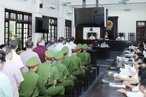 Bắt đầu xét xử cựu Bí thư và Chủ tịch UBND tỉnh Lào Cai