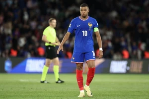 Kylian Mbappé: biểu tượng của sự bất ổn trong sự thay đổi thế hệ của nước Pháp