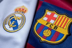 Độc nhất vô nhị: huấn luyện Real Madrid và Barcelona trong một trận El Clásico