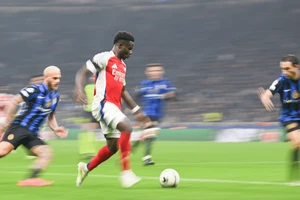 Sự phụ thuộc quá mức vào Bukayo Saka đang bị phơi bày, liệu Martin Ødegaard có giúp được cho Arsenal?