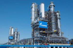 Nhà máy lọc dầu Gazprom của Nga. Ảnh: MOSCOW TIME 