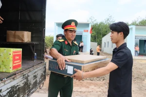 Bình Phước: 93 hộ dân biên giới được trao tặng nhà mới 