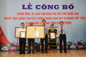 Bình Phước: Nghề đan gùi và nghề dệt thổ cẩm của người S’tiêng là di sản văn hóa phi vật thể quốc gia