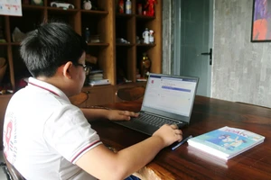 Một số trường học ở TP Phan Thiết đã tổ chức việc dạy học bằng hình thức trực tuyến cho học sinh