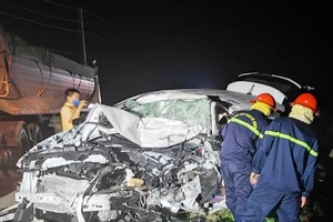 Hiện trường vụ tai nạn thảm khốc trên Quốc lộ 55, đoạn qua tỉnh Bình Thuận.