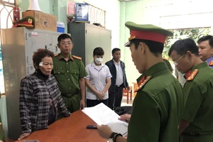 Bị can Thông Thị Định bị bắt tạm gian để điều tra về hành vi "Lừa đảo chiếm đoạt tài sản". Ảnh: CQĐT