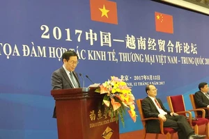 Phó Thủ tướng Vương Đình Huệ phát biểu tại tọa đàm