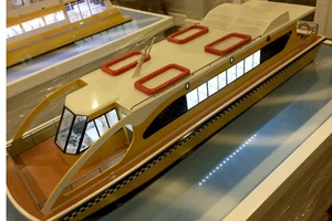 Mô hình tàu buýt trên sông