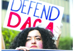 Người Mỹ biểu tình đòi duy trì DACA