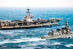 Hàng không mẫu hạm USS Carl Vinson tới vùng biển gần bán đảo Triều Tiên 