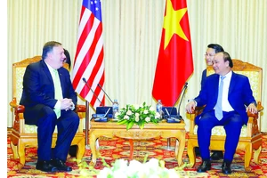 Thủ tướng Nguyễn Xuân Phúc tiếp Bộ trưởng Ngoại giao Hoa Kỳ Michael Pompeo thăm chính thức Việt Nam