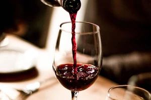 Rượu vang California có mức phóng xạ cao