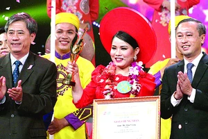 Lâm Thị Kim Cương đoạt Chuông vàng vọng cổ 2018