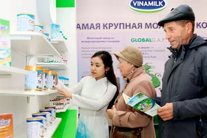 Sản phẩm sữa Việt Nam đang được bày bán tại thị trường Nga