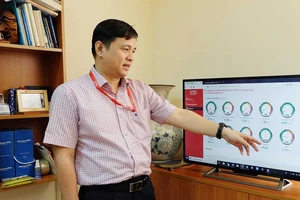 Ông Lâm Nguyễn Hải Long, Giám đốc QTSC, giới thiệu về chức năng của IOC 