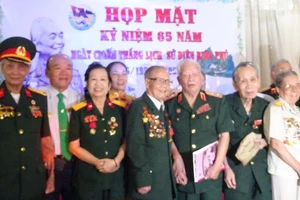 Buổi họp mặt của cựu chiến binh Điện Biên 