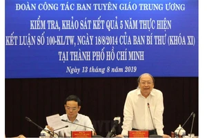 Phó Trưởng Ban Thường trực Ban Tuyên giáo Trung ương Võ Văn Phuông phát biểu tại buổi làm việc
