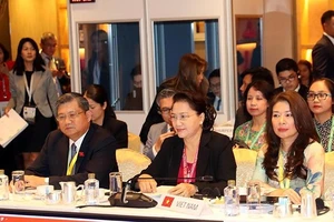 Chủ tịch QH Nguyễn Thị Kim Ngân tại phiên họp. Ảnh: TTXVN