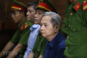 Bị cáo Nguyễn Hữu Tín, nguyên Phó Chủ tịch UBND Thành phố Hồ Chí Minh. Ảnh: TTXVN
