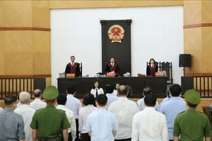 Phiên tòa phúc thẩm xét xử hai cựu Chủ tịch UBND TP Đà Nẵng: Luật sư đề nghị sửa bản án sơ thẩm
