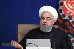 Tổng thống Iran Hassan Rouhani phát biểu tại cuộc họp nội các ở Tehran. Ảnh: AFP/TTXVN