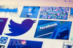 Facebook và Twitter lại bị cảnh báo