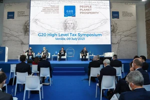 Một cuộc họp về cải cách thuế của G20 tại Italy