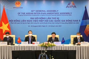Đoàn đại biểu Quốc hội Việt Nam tham dự phiên họp Đại hội đồng AIPA-42, thông qua nghị quyết về giảm thiểu tác động của biến đổi khí hậu