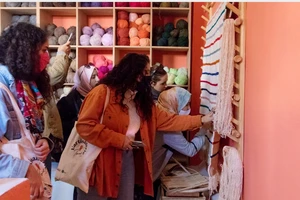 Dự án dệt thảm hỗ trợ phụ nữ ở Tunisia