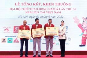GOLF Long Thành trao thưởng 5 tỷ đồng cho các vận động viên có thành tích xuất sắc tại SEA Games 31