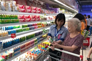 Tiêu thụ sữa của người Việt tăng lên từng năm
