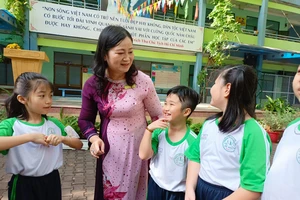 Xây dựng “trường học hạnh phúc”: Thầy cô và học sinh luôn được yêu thương, tôn trọng