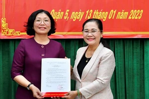 Đồng chí Huỳnh Ngọc Nữ Phương Hồng làm Bí thư Quận ủy quận 5