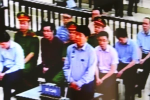 Xử phúc thẩm ông Đinh La Thăng và đồng phạm: Trịnh Xuân Thanh bất ngờ rút kháng cáo