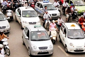Các Hiệp hội Taxi kiến nghị về đổi màu biển số đối với các phương tiện kinh doanh vận tải