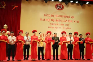Khai trương Trung tâm báo chí phục vụ Đại hội Đảng bộ TP Hà Nội 