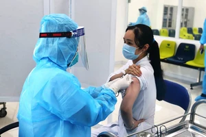 Bộ Y tế cảnh báo lừa đảo cung ứng vaccine Covid-19