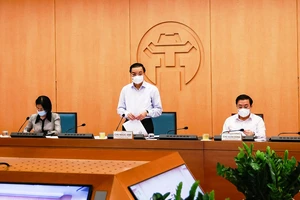 Chủ tịch UBND TP Hà Nội: Tuyệt đối không để lây nhiễm dịch ở các tổ bầu cử