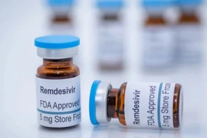 Cấp 30.000 lọ thuốc Remdesivir điều trị Covid-19 cho 17 bệnh viện ở phía Nam