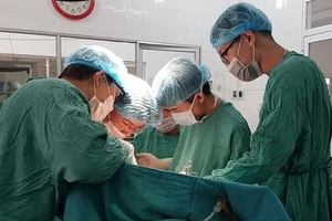 Người đàn ông ở Sơn La bị vợ cắt đứt “của quý” được phẫu thuật tạo hình