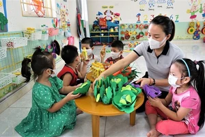 Trẻ mầm non ở Hà Nội trở lại trường học ngay sau kỳ nghỉ lễ Giỗ Tổ Hùng Vương