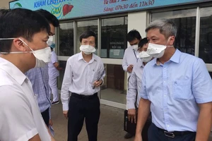 Thứ trưởng Bộ Y tế Nguyễn Trường Sơn nói gì trước thông tin xin thôi việc?
