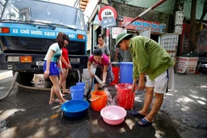 Hà Nội: Tiền nước sạch có thể tăng thêm 15.270 đồng/tháng/hộ