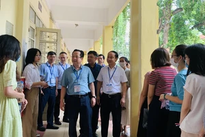 Hà Nội: Gần 2.000 người dự thi tuyển viên chức giáo dục 